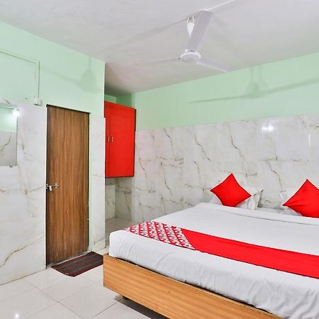 Oyo 24833 Hotel Silver Daman Εξωτερικό φωτογραφία