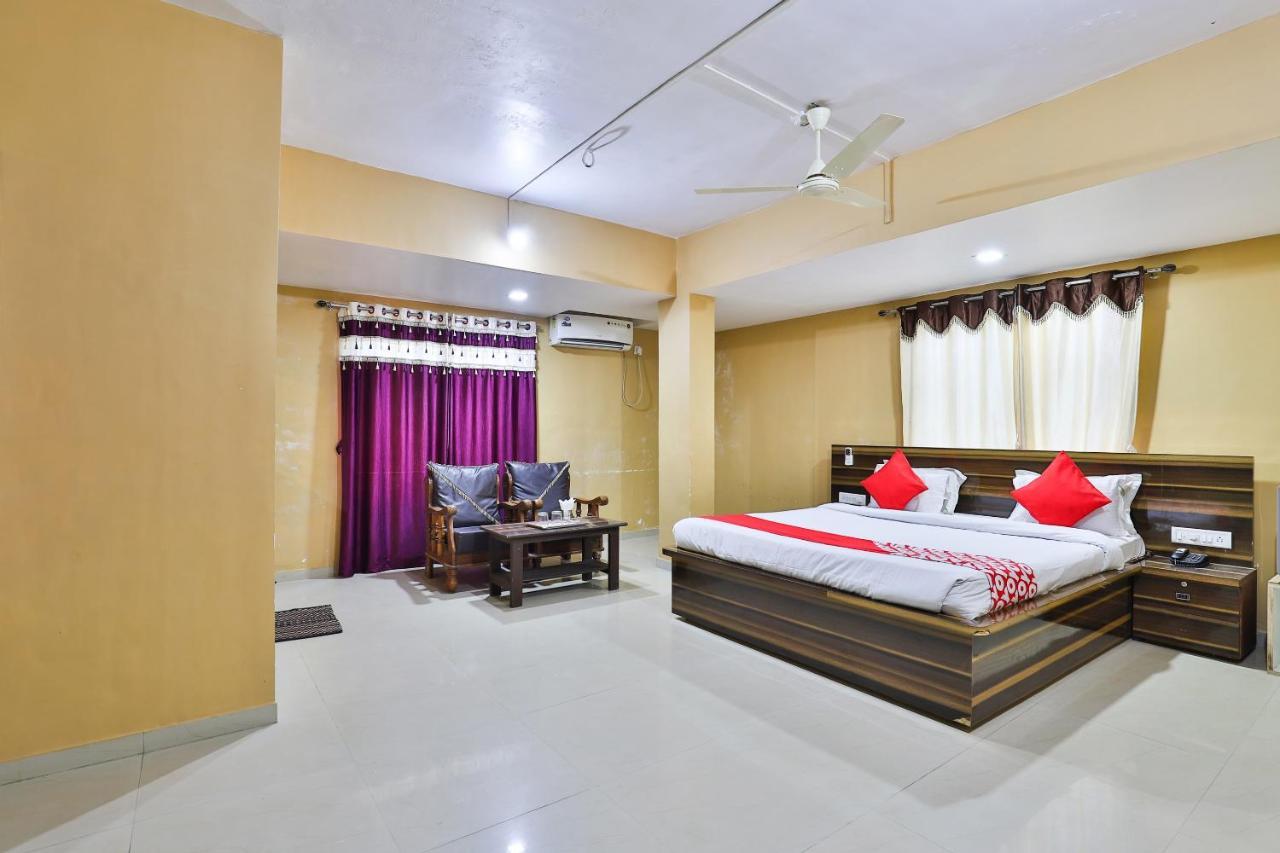 Oyo 24833 Hotel Silver Daman Εξωτερικό φωτογραφία