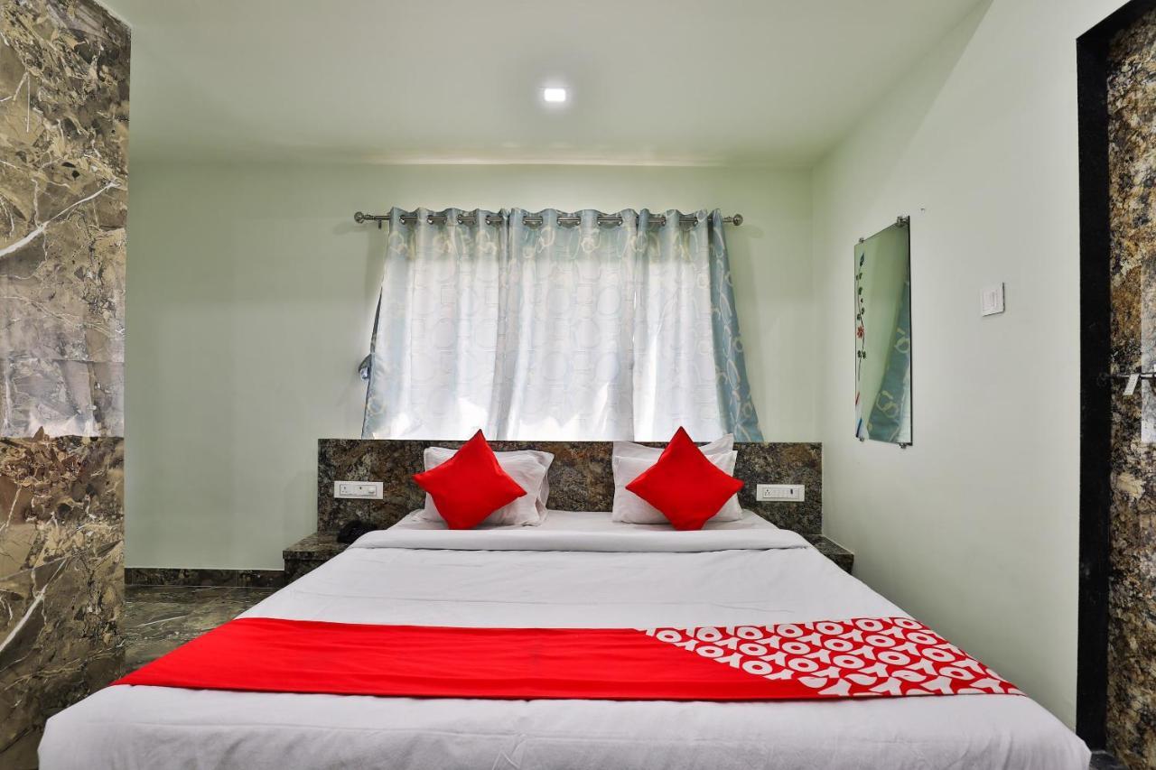 Oyo 24833 Hotel Silver Daman Εξωτερικό φωτογραφία