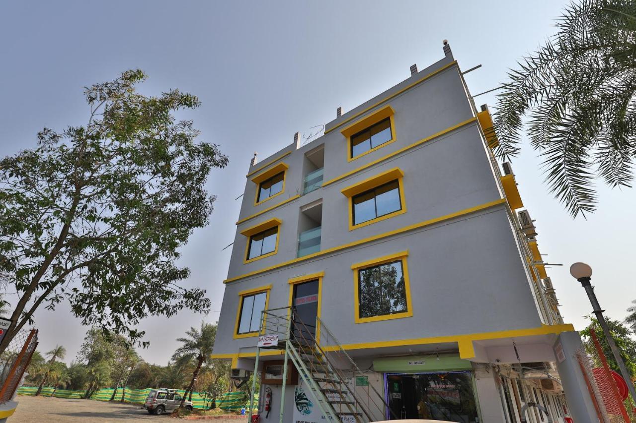 Oyo 24833 Hotel Silver Daman Εξωτερικό φωτογραφία