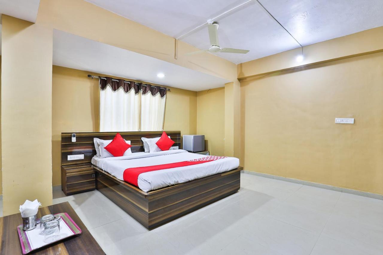 Oyo 24833 Hotel Silver Daman Εξωτερικό φωτογραφία