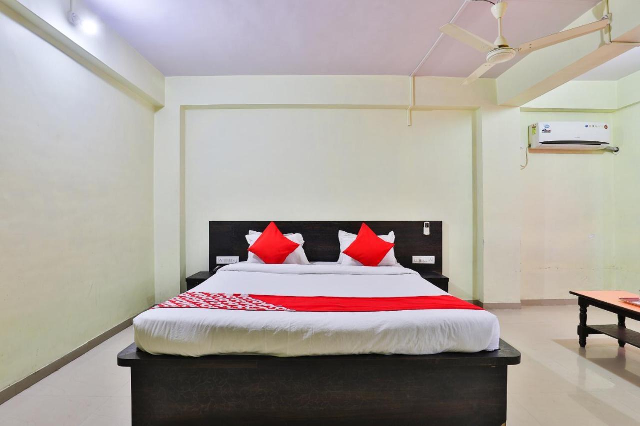 Oyo 24833 Hotel Silver Daman Εξωτερικό φωτογραφία