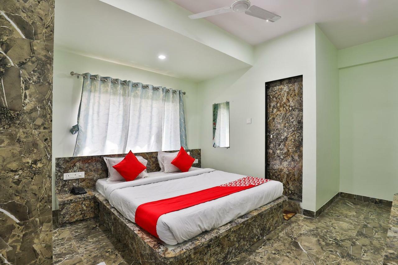 Oyo 24833 Hotel Silver Daman Εξωτερικό φωτογραφία